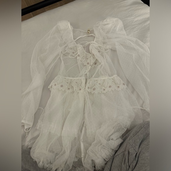 For Love & Lemons Eternal Rose Appliqué Robe - Picture 8 of 11